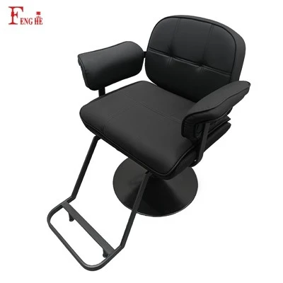 Practical Minimalist Hair Salon Seating